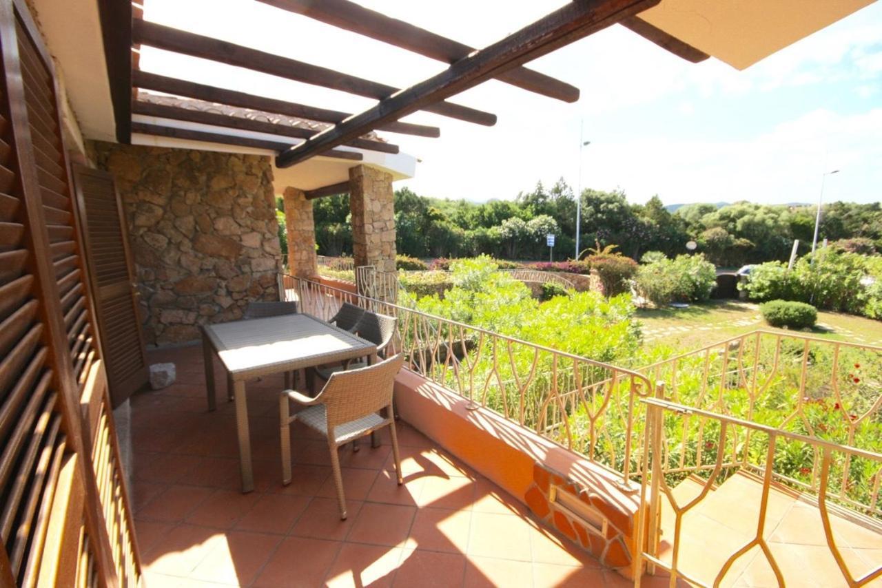 Residenze Dei Fiori Βίλα Porto Rotondo Δωμάτιο φωτογραφία