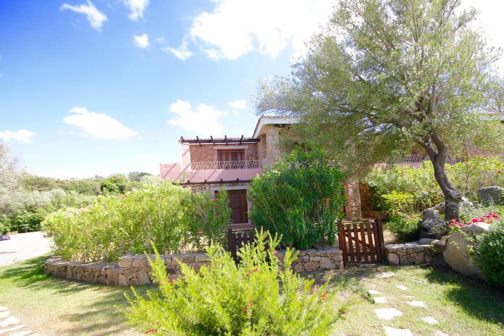 Residenze Dei Fiori Βίλα Porto Rotondo Εξωτερικό φωτογραφία