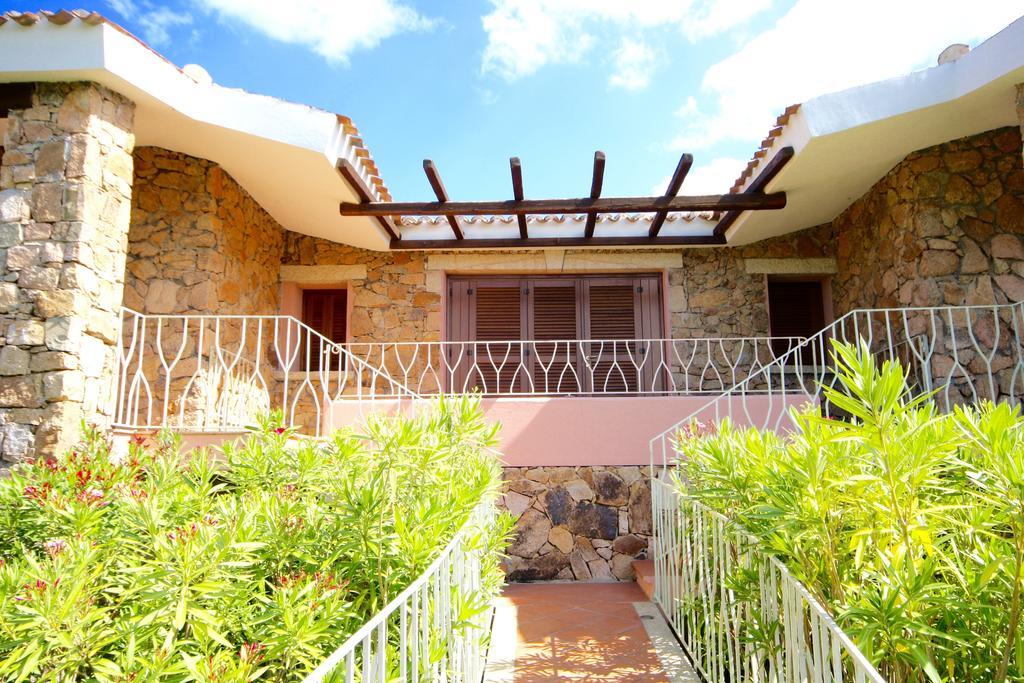 Residenze Dei Fiori Βίλα Porto Rotondo Εξωτερικό φωτογραφία